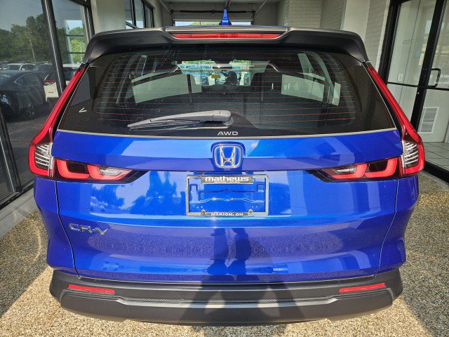 Used 2023 Honda CR-V LX image 3