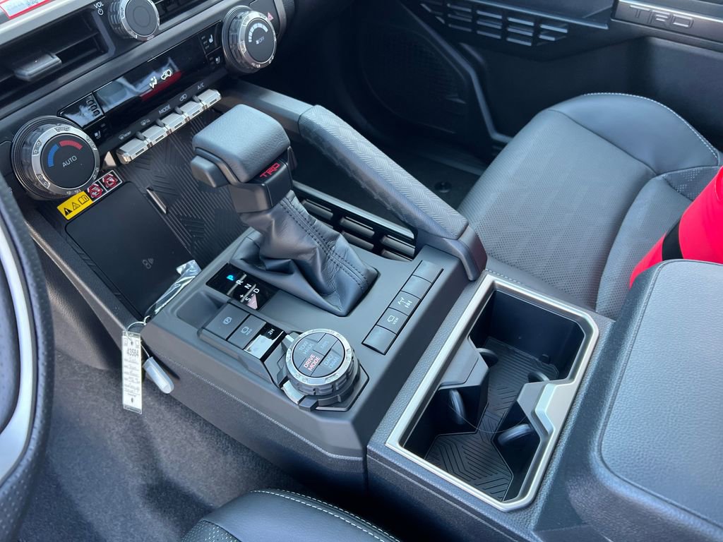 New 2026 Toyota 4Runner TRD Off-Road Premium AWD/4WD image 26