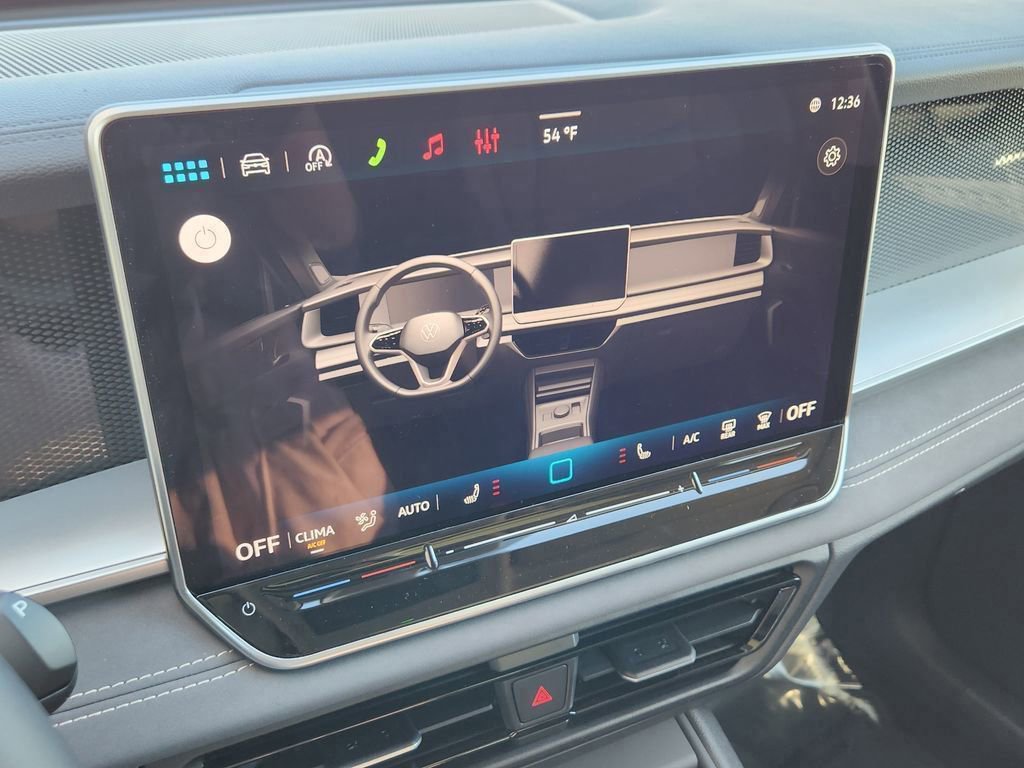 New 2026 Volkswagen Tiguan SE image 9