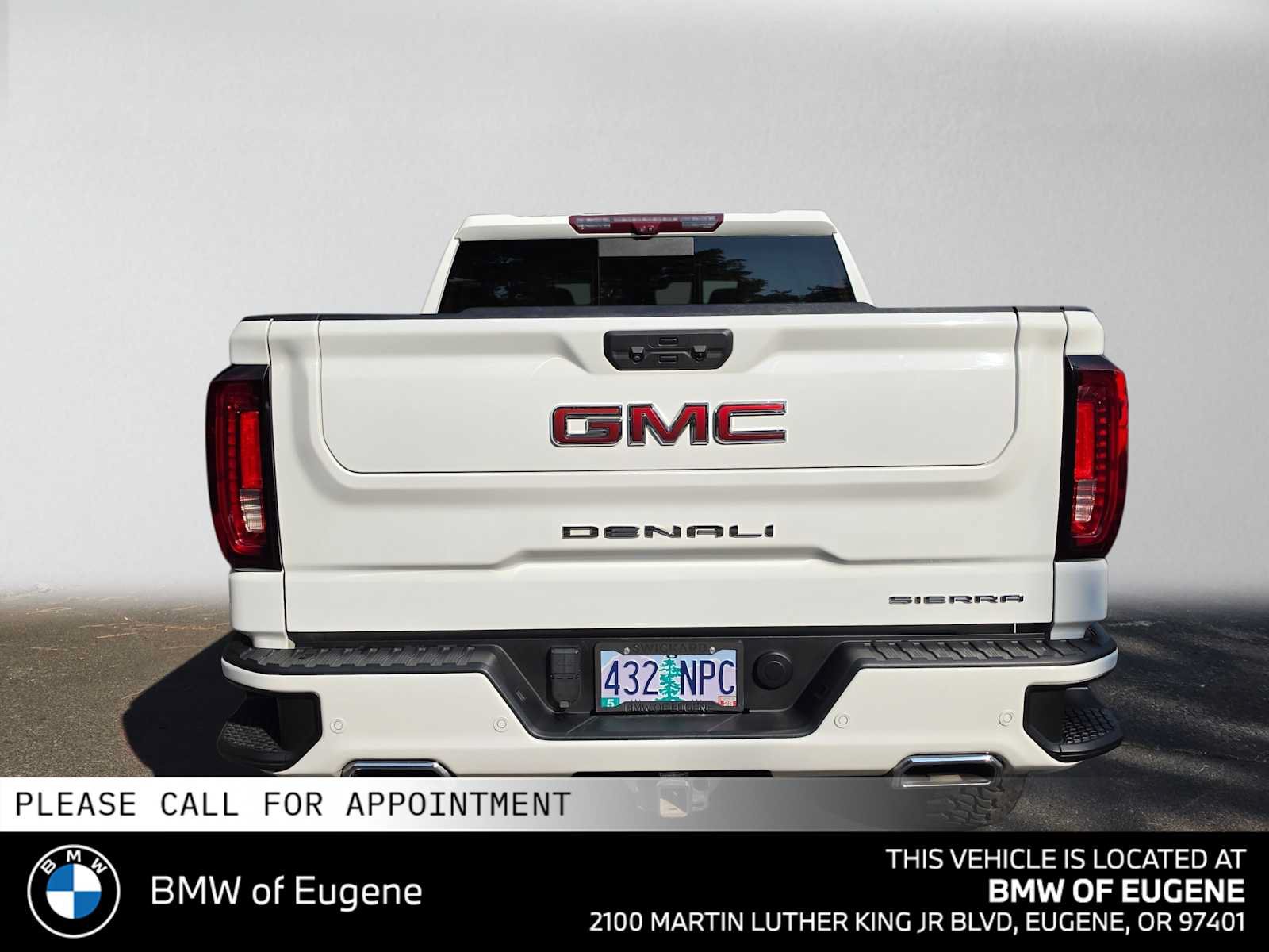 Used 2023 GMC Sierra 1500 Denali w/ Denali Reserve Package AWD/4WD image 4