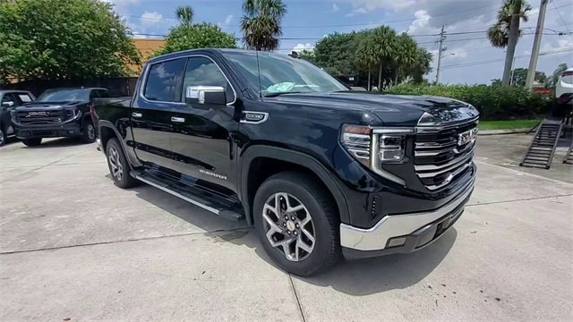 Used 2023 GMC Sierra 1500 SLT w/ SLT Premium Package video 2