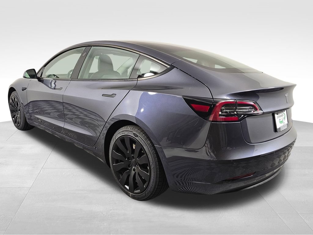 Used 2021 Tesla Model 3 Standard Range Plus RWD image 5