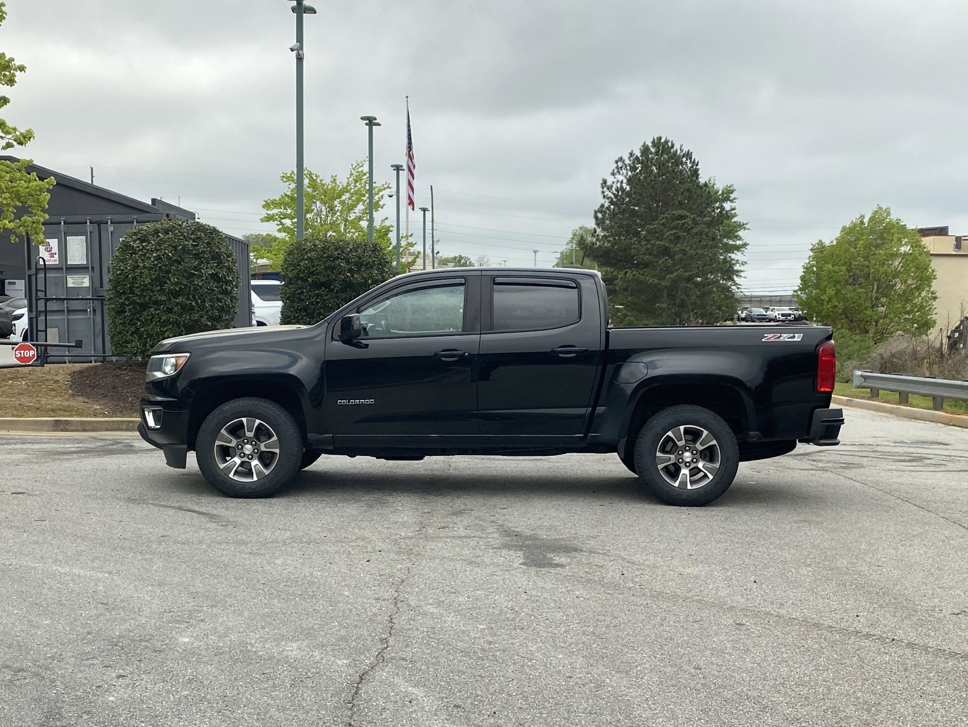 Used 2019 Chevrolet Colorado Z71 image 11