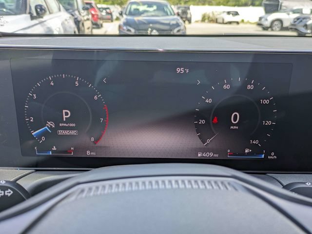 New 2026 Nissan Sentra SR w/ SR Premium Package FWD image 28