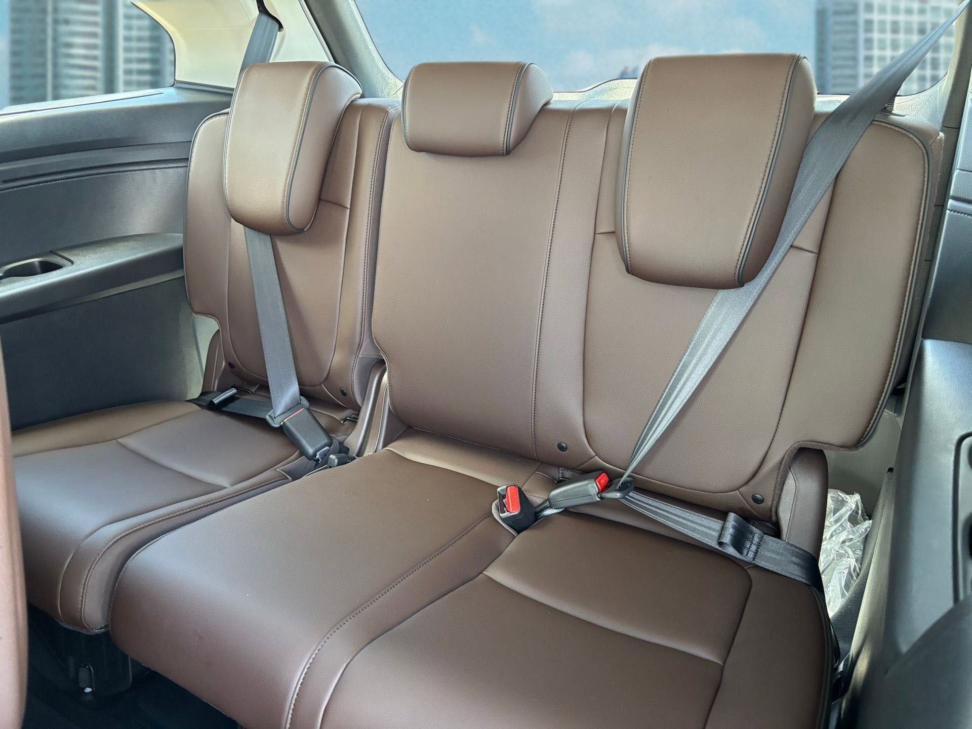 New 2025 Honda Odyssey Touring image 17