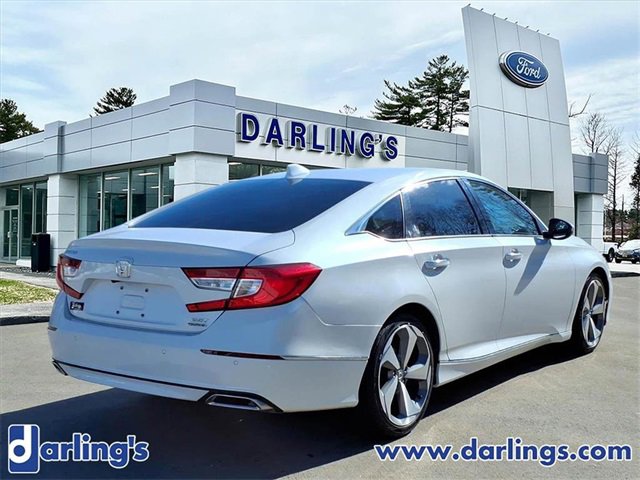 Used 2018 Honda Accord Touring image 5