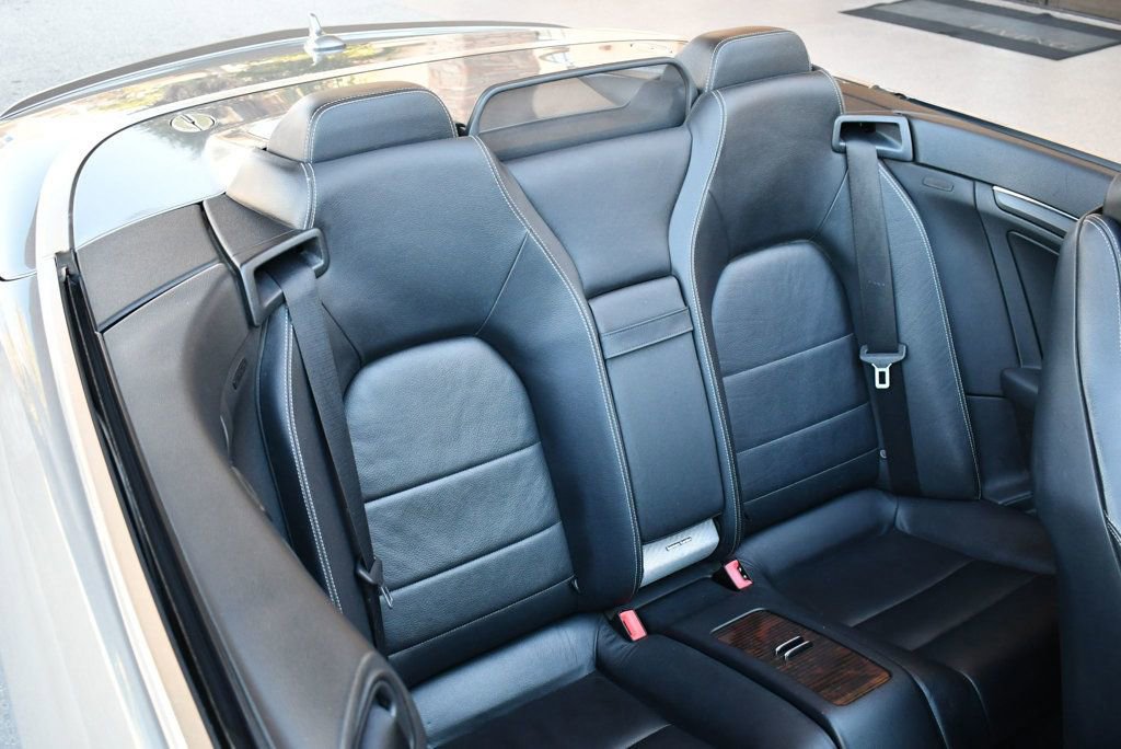 Used 2011 Mercedes-Benz E 350 Cabriolet image 18