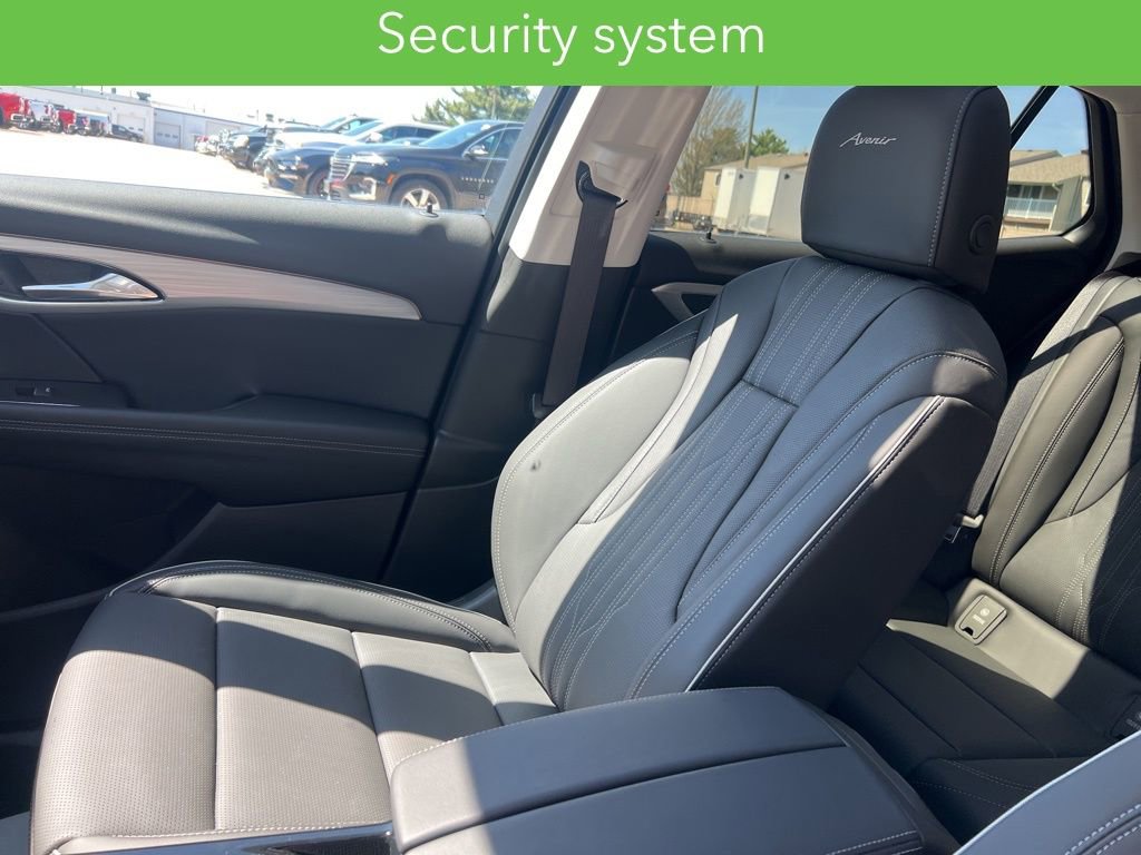 Certified 2025 Buick Envision Avenir AWD/4WD image 30
