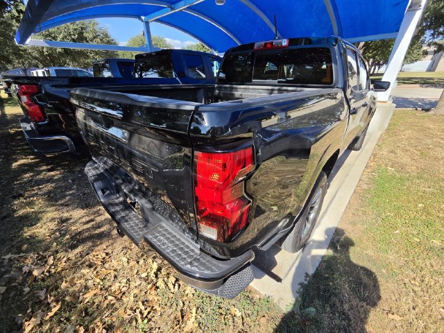 Used 2024 Chevrolet Colorado LT w/ LT Convenience Package RWD image 6