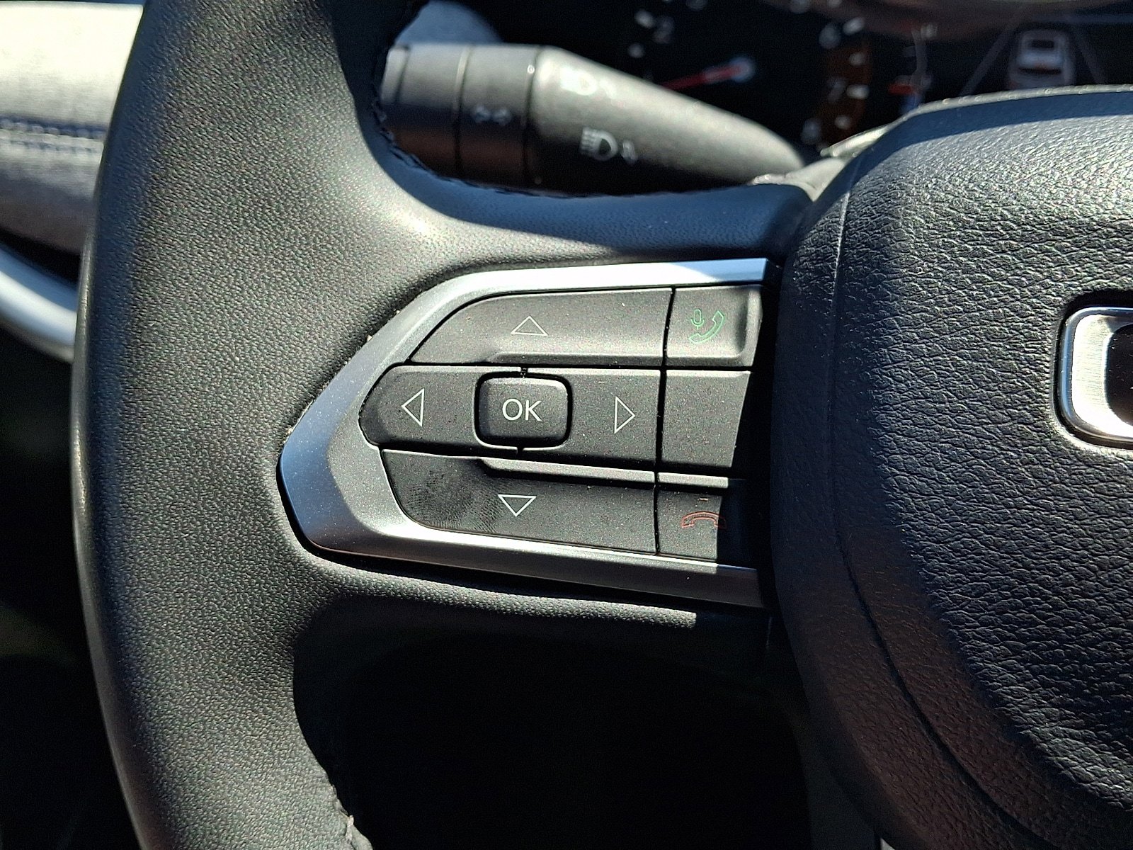 Used 2024 Jeep Compass Latitude AWD/4WD image 20