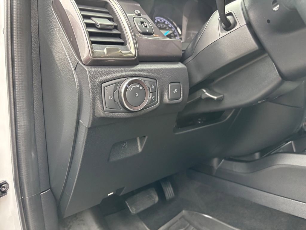 Used 2019 Ford Ranger Lariat w/ Equipment Group 501A Mid image 22