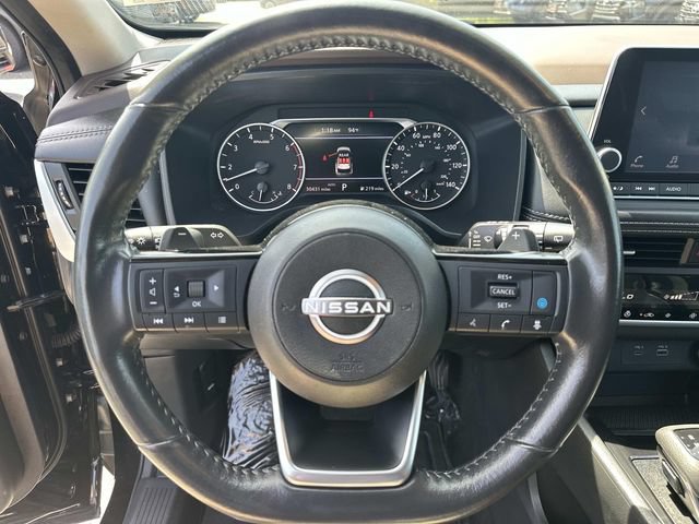 Used 2023 Nissan Rogue SV w/ SV Premium B Package AWD/4WD image 23