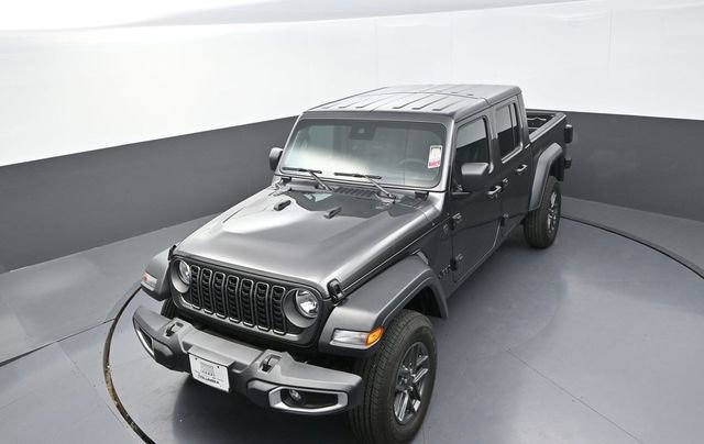 New 2025 Jeep Gladiator Sport image 14