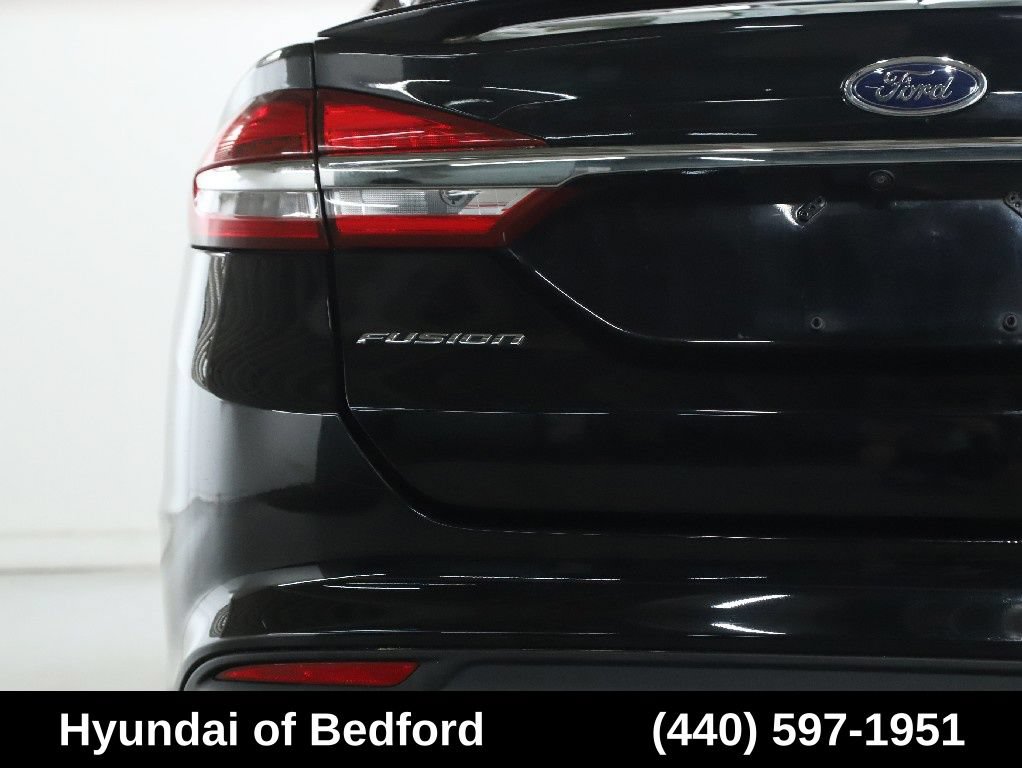 Used 2018 Ford Fusion SE w/ Equipment Group 201A FWD image 43