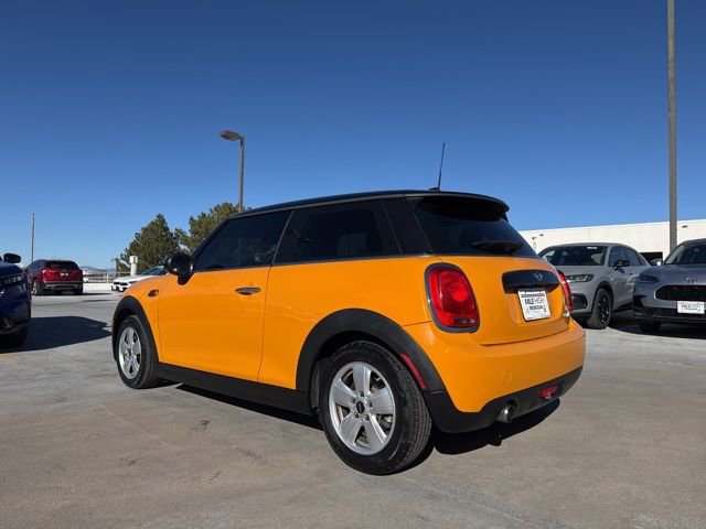 Used 2016 MINI Cooper 2-Door Hardtop image 7