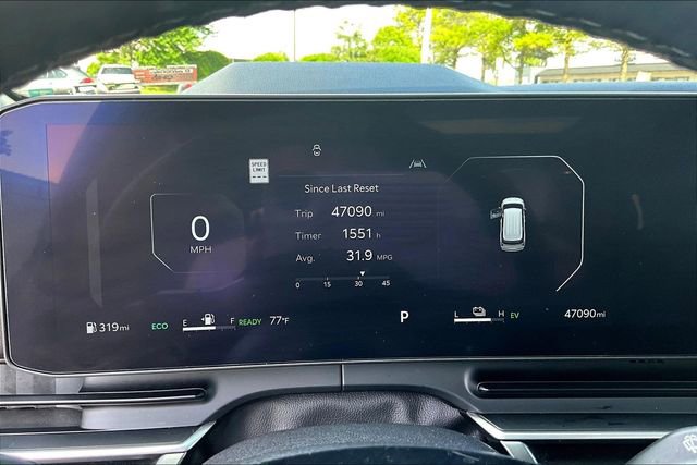 Certified 2025 Kia Carnival SX Prestige image 13