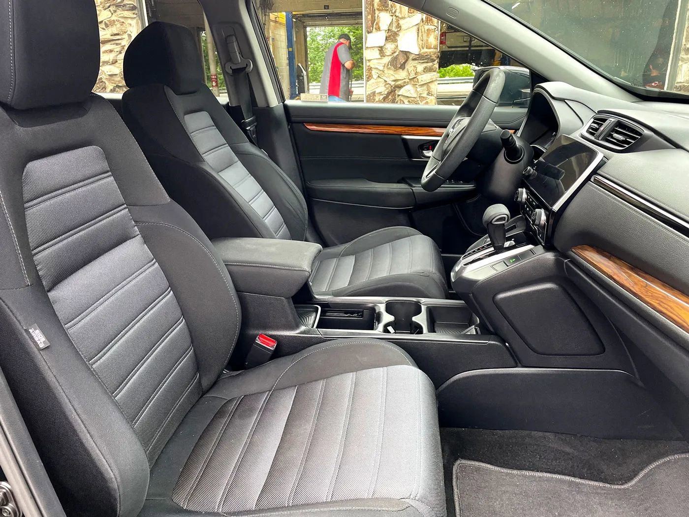 Used 2018 Honda CR-V EX image 12