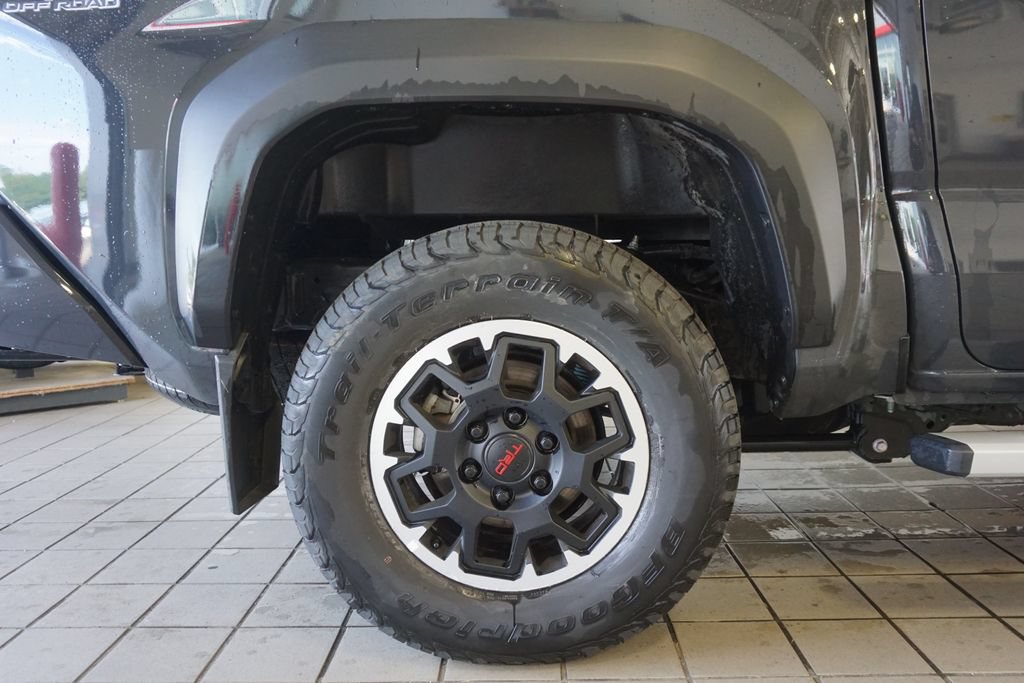 Used 2024 Toyota Tacoma TRD Off-Road AWD/4WD image 26