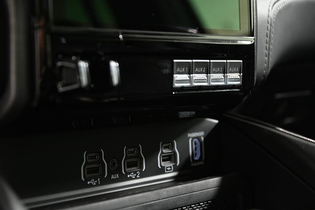 New 2026 RAM 2500 Rebel w/ Rebel Level 2 Equipment Group image 21