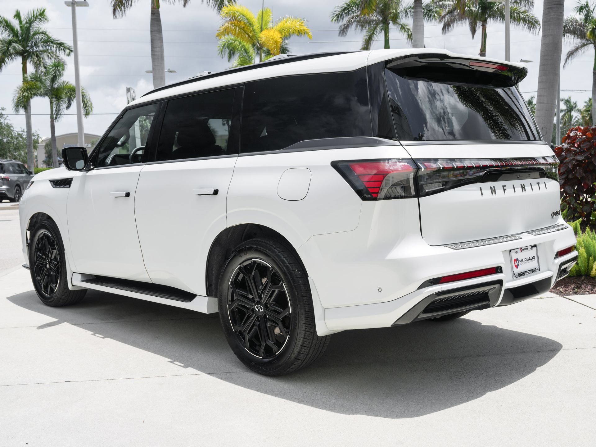 Certified 2026 INFINITI QX80 4WD w/ Sport Exterior Package image 22