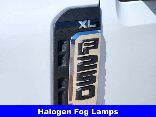 New 2026 Ford F250 XL w/ XL Chrome Package image 11