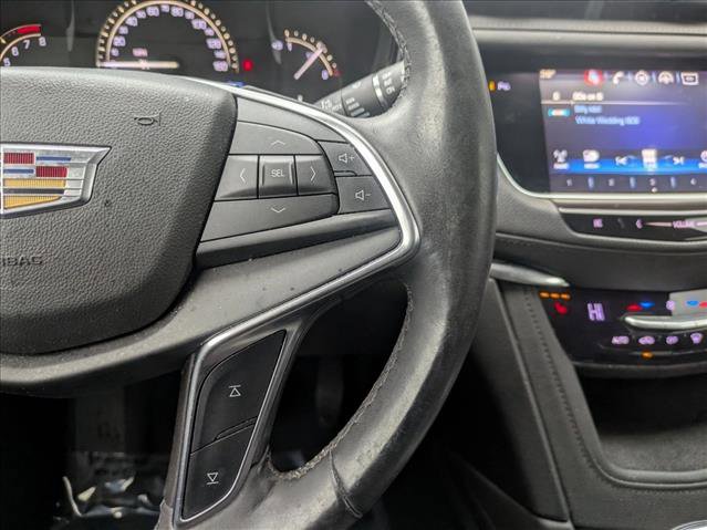 Used 2018 Cadillac XT5 Luxury w/ Driver Awareness Package image 16