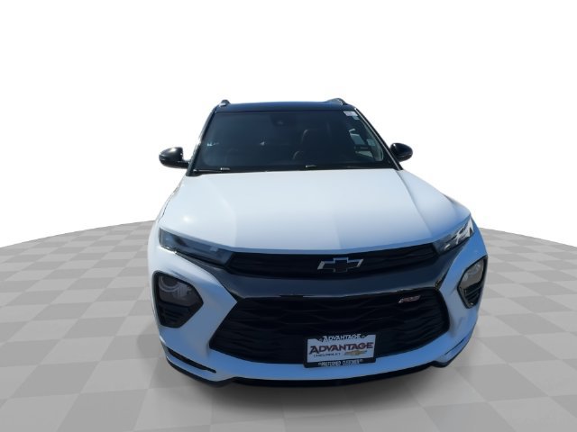 Certified 2022 Chevrolet TrailBlazer RS w/ Sun and Liftgate Package AWD/4WD image 3