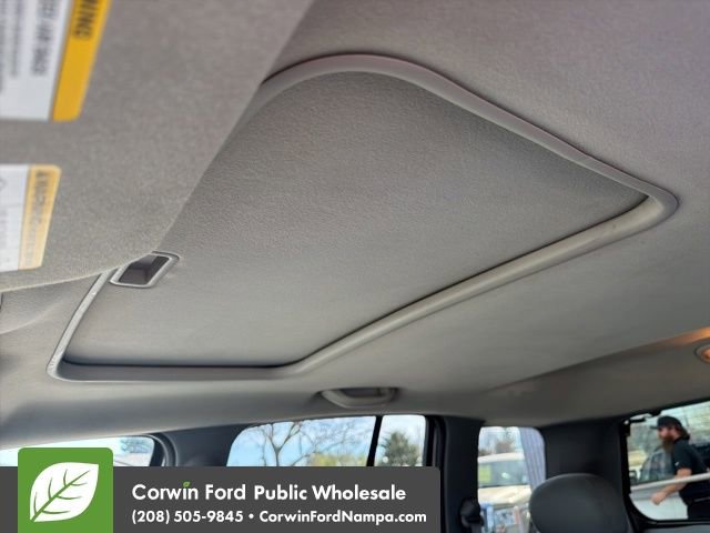 Used 2005 Jeep Liberty Sport AWD/4WD image 19