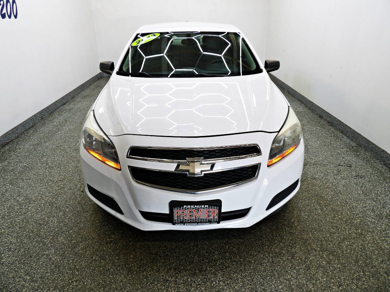 Used 2013 Chevrolet Malibu LS w/ Protection Package image 2