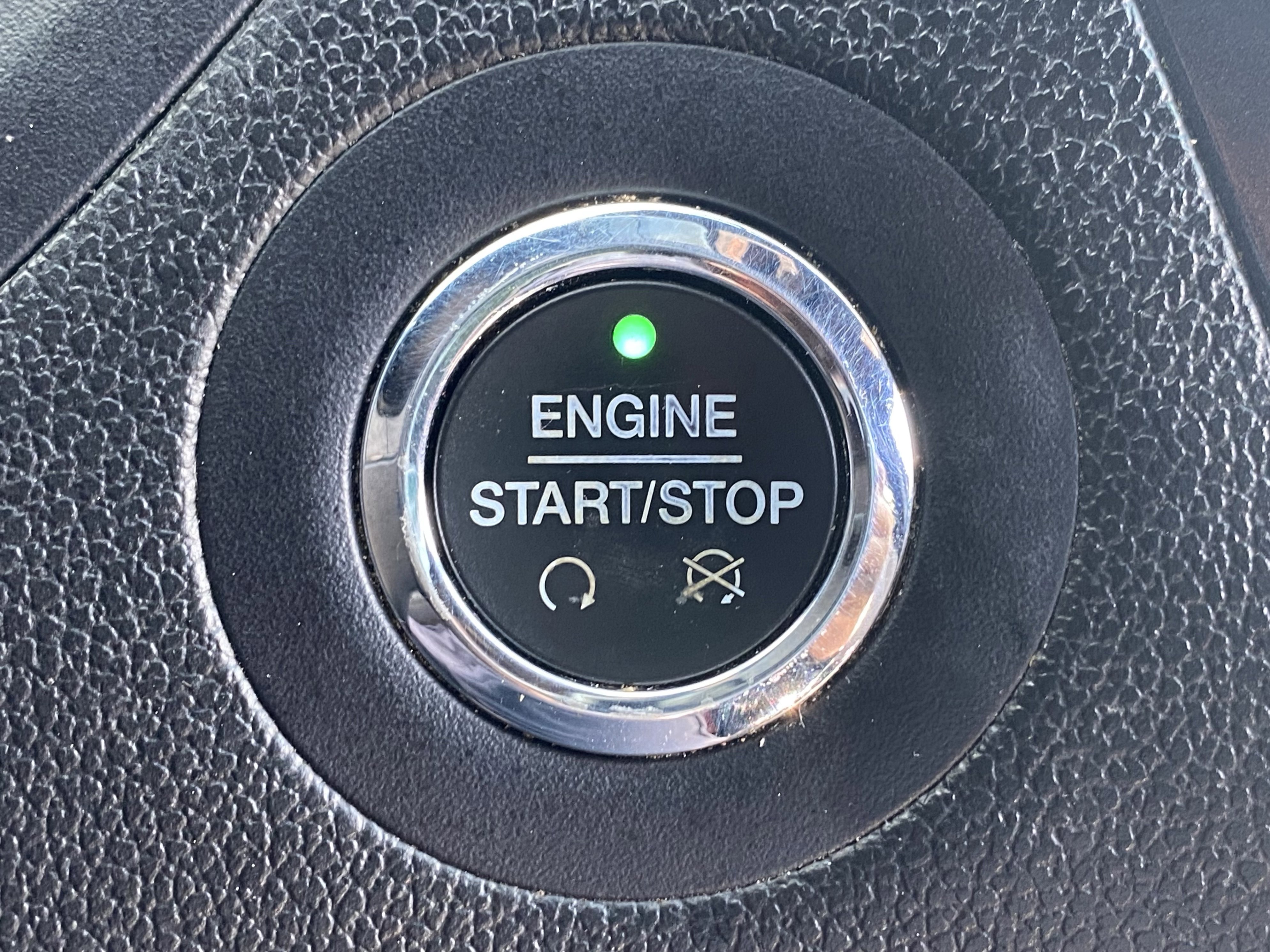 Used 2018 Ford Explorer Limited image 10