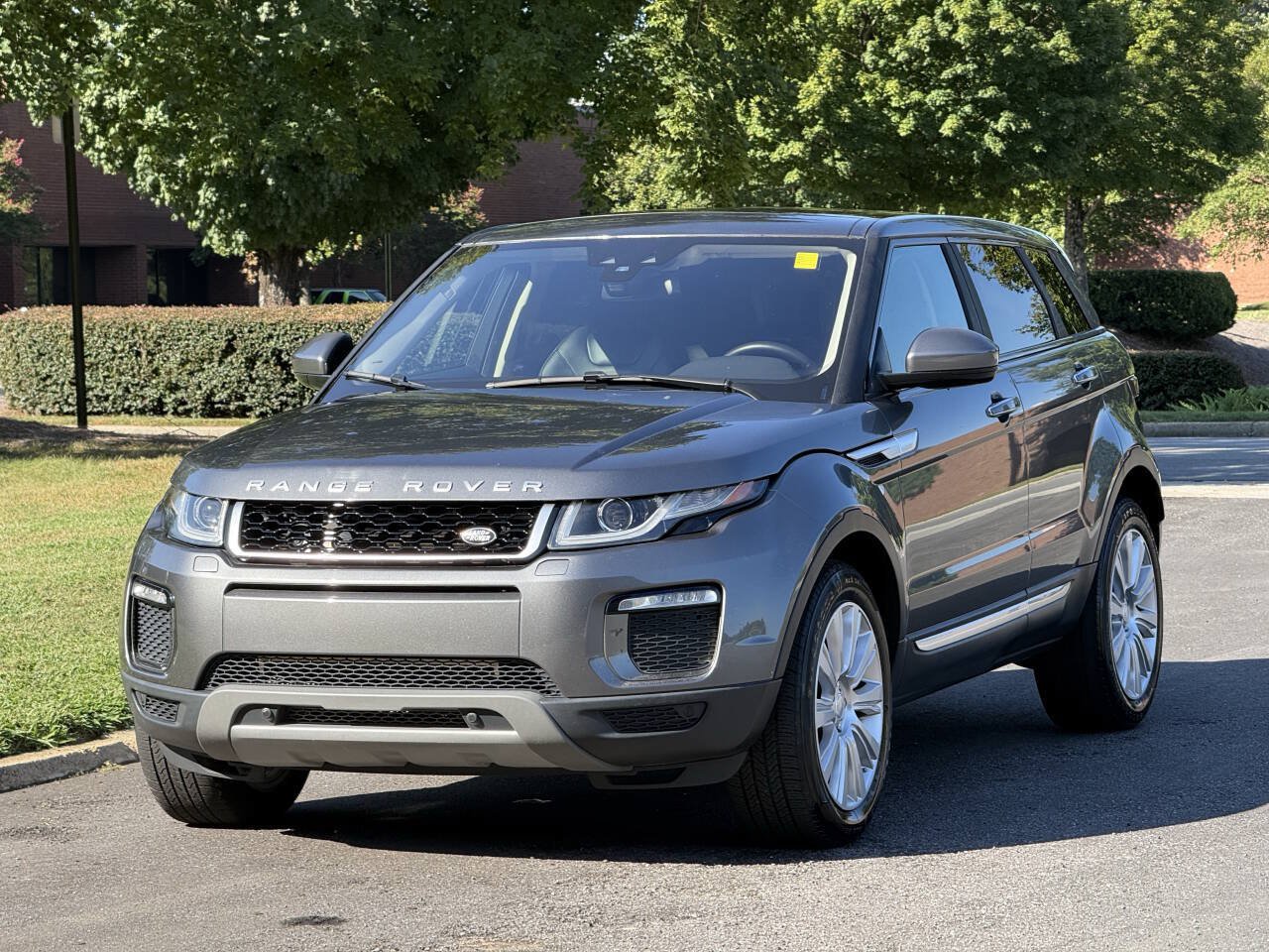 Used 2016 Land Rover Range Rover Evoque HSE AWD/4WD image 2