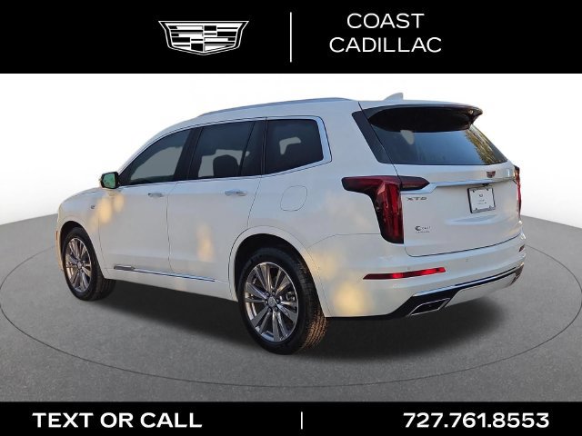 Certified 2025 Cadillac XT6 Premium Luxury w/ Technology Package FWD image 7
