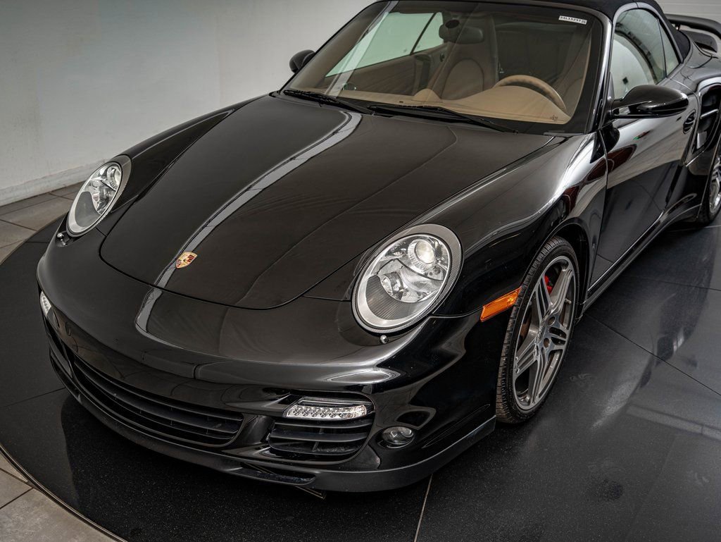 Used 2008 Porsche 911 Turbo image 17