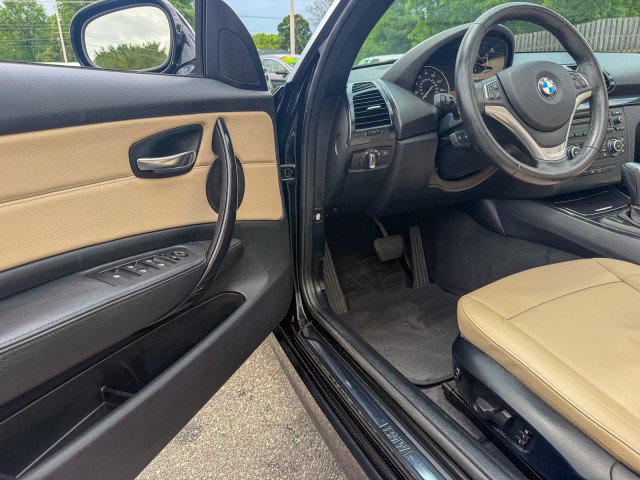 Used 2013 BMW 128i Convertible RWD image 18