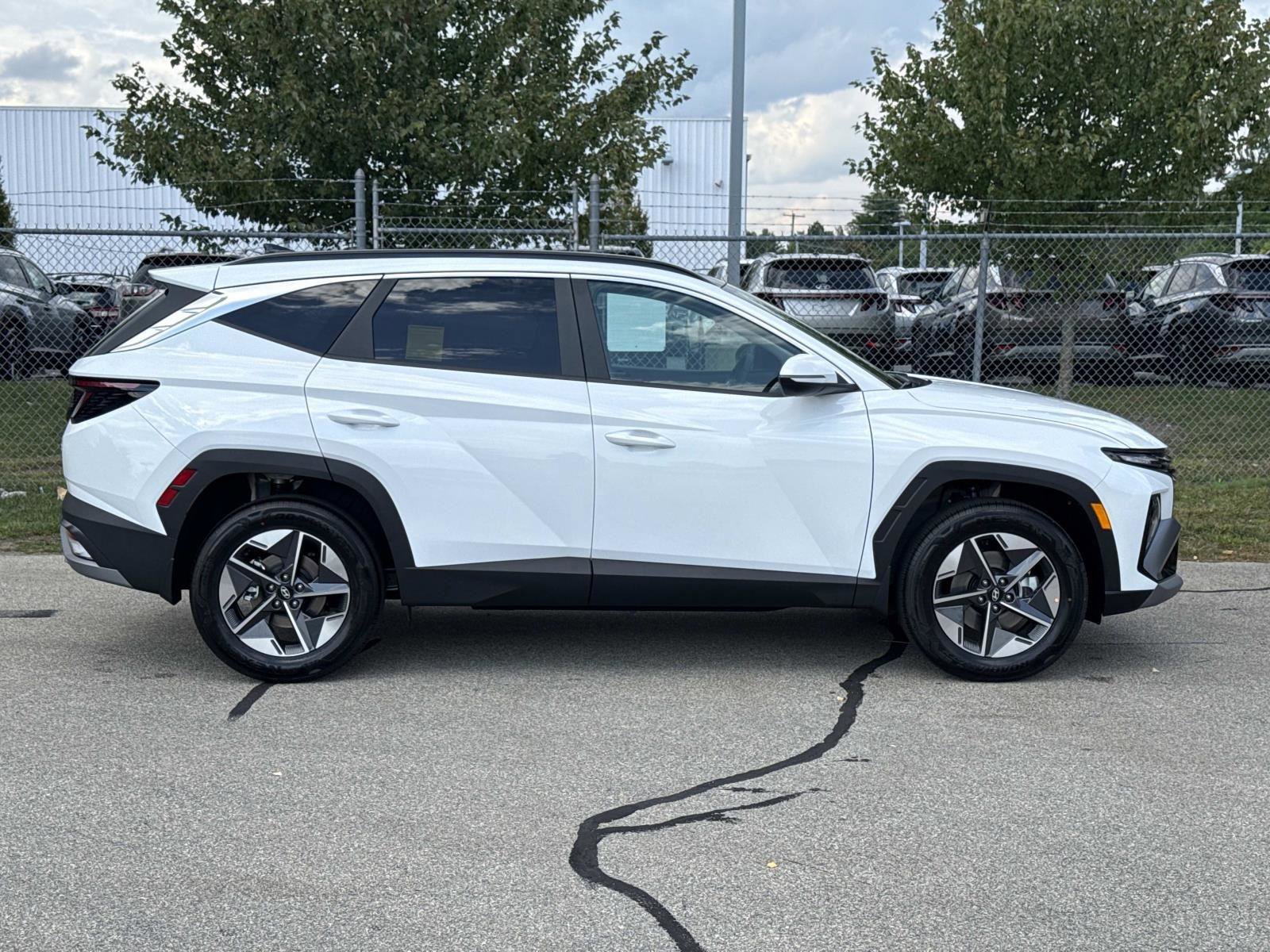 New 2025 Hyundai Tucson SEL image 4