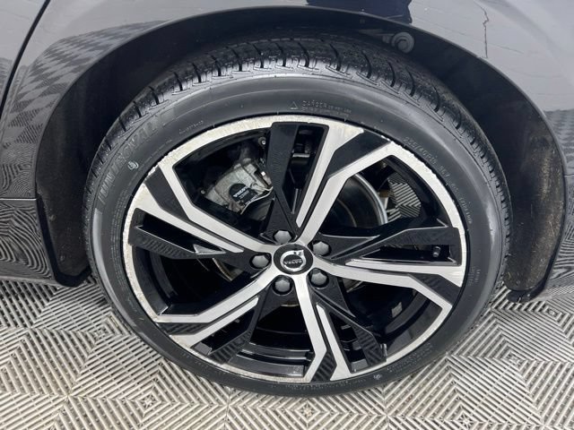 Used 2024 Volvo S60 B5 Plus AWD/4WD image 10