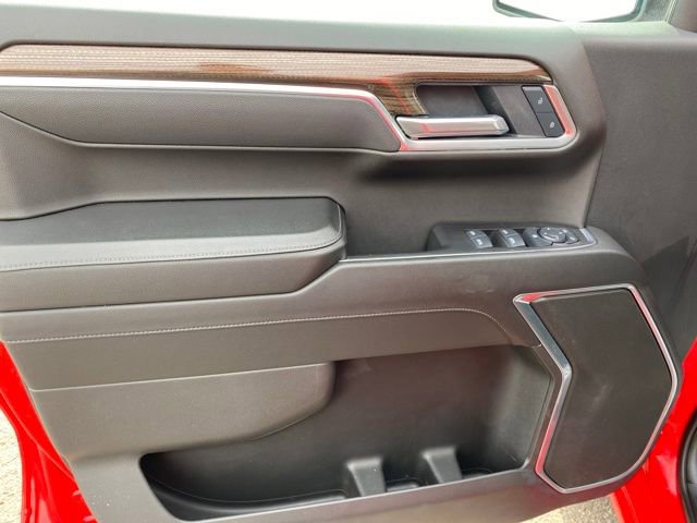 Certified 2025 Chevrolet Silverado 1500 LT AWD/4WD image 16