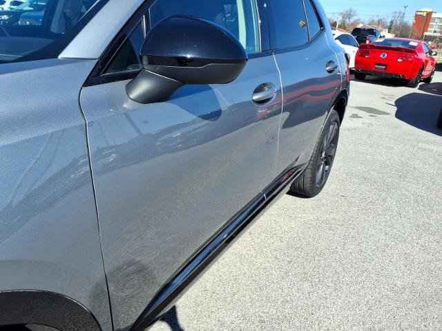 Used 2023 Buick Envision Essence w/ Sport Touring Package image 4