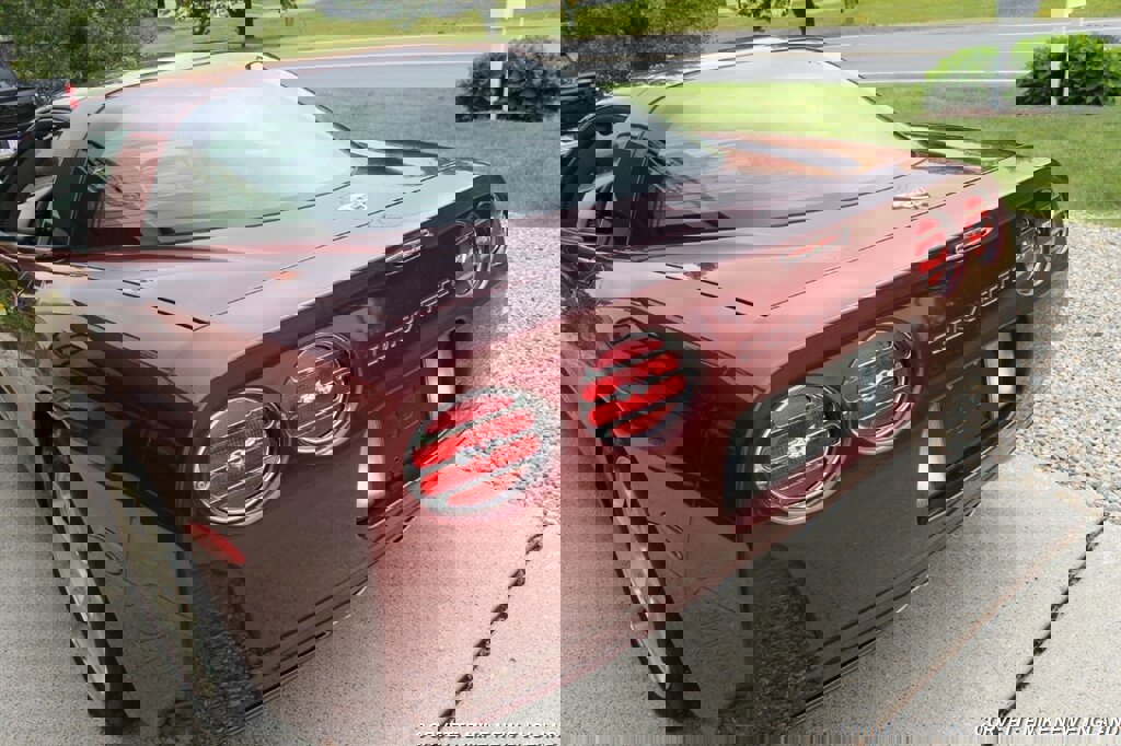 Used 2003 Chevrolet Corvette 50th Anniversary Edition w/ Preferred Equipment Group image 28