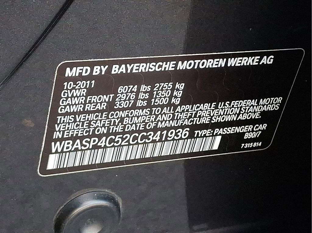 Used 2012 BMW 550i Gran Turismo xDrive image 28