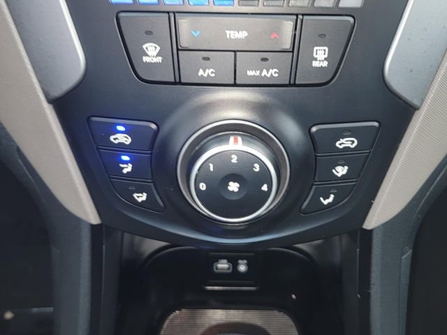 Used 2018 Hyundai Santa Fe Sport image 23