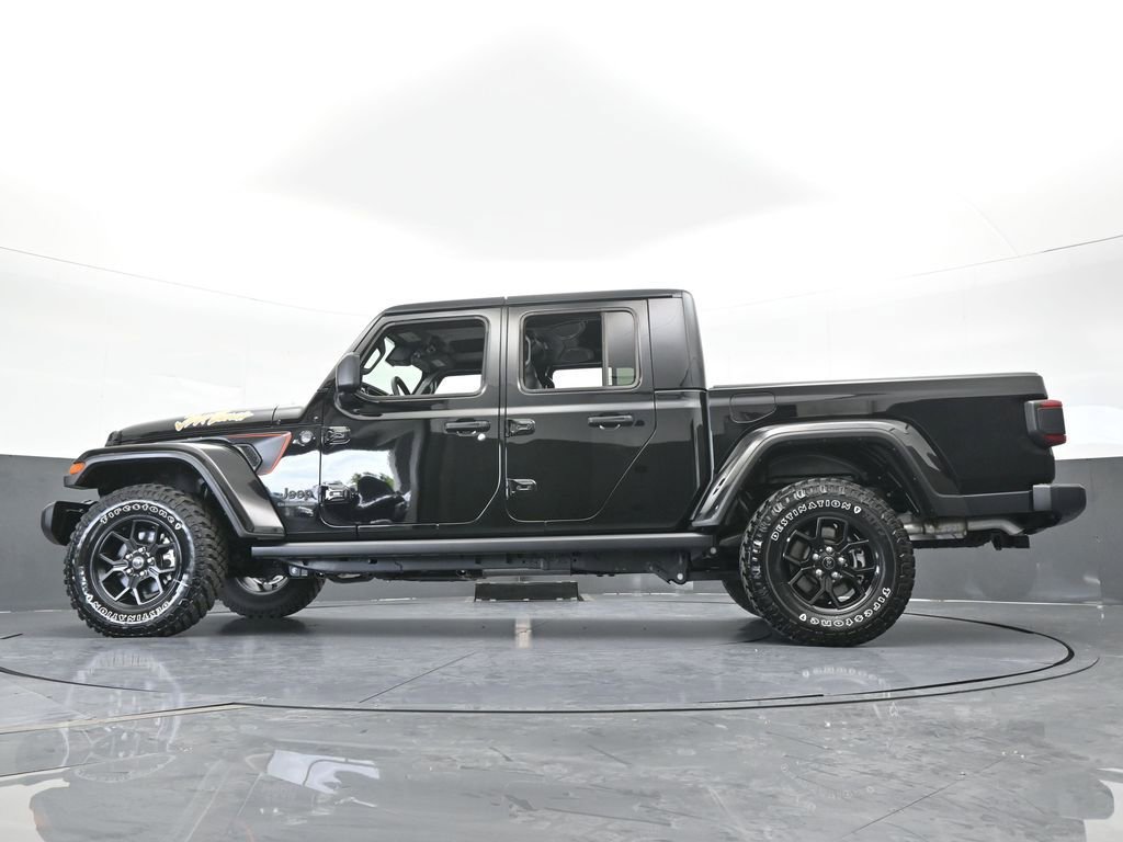 Used 2024 Jeep Gladiator Sport AWD/4WD image 53
