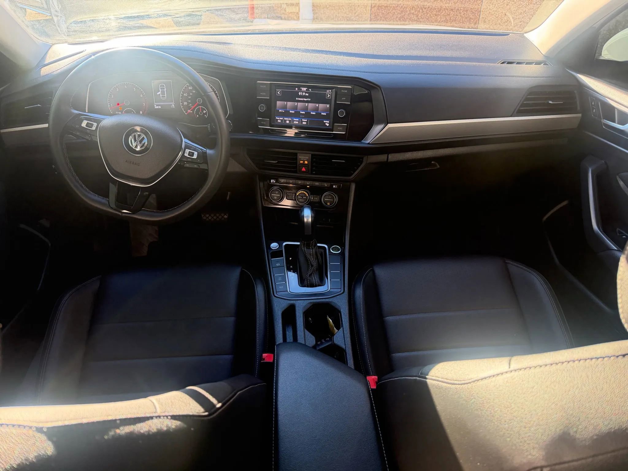 Used 2021 Volkswagen Jetta SE image 30