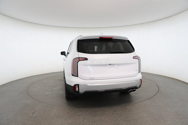 Used 2023 Kia Telluride EX w/ EX Captain's Chair Package image 13