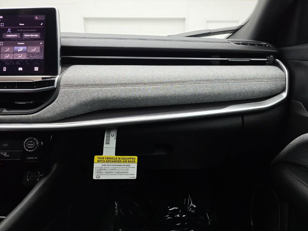 Used 2023 Jeep Compass Latitude image 39