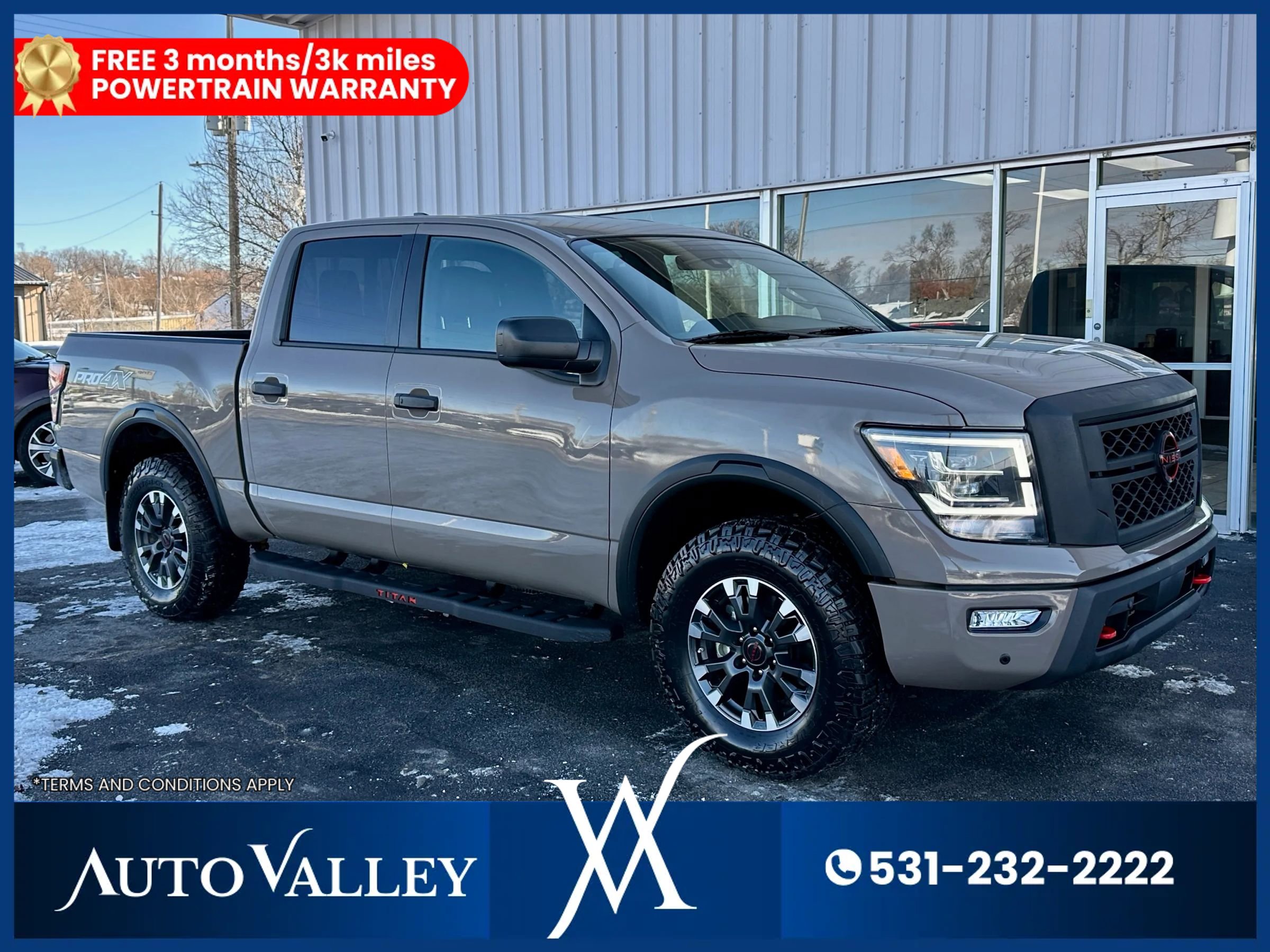Used 2024 Nissan Titan PRO-4X w/ Pro-4x Utility Package image 1