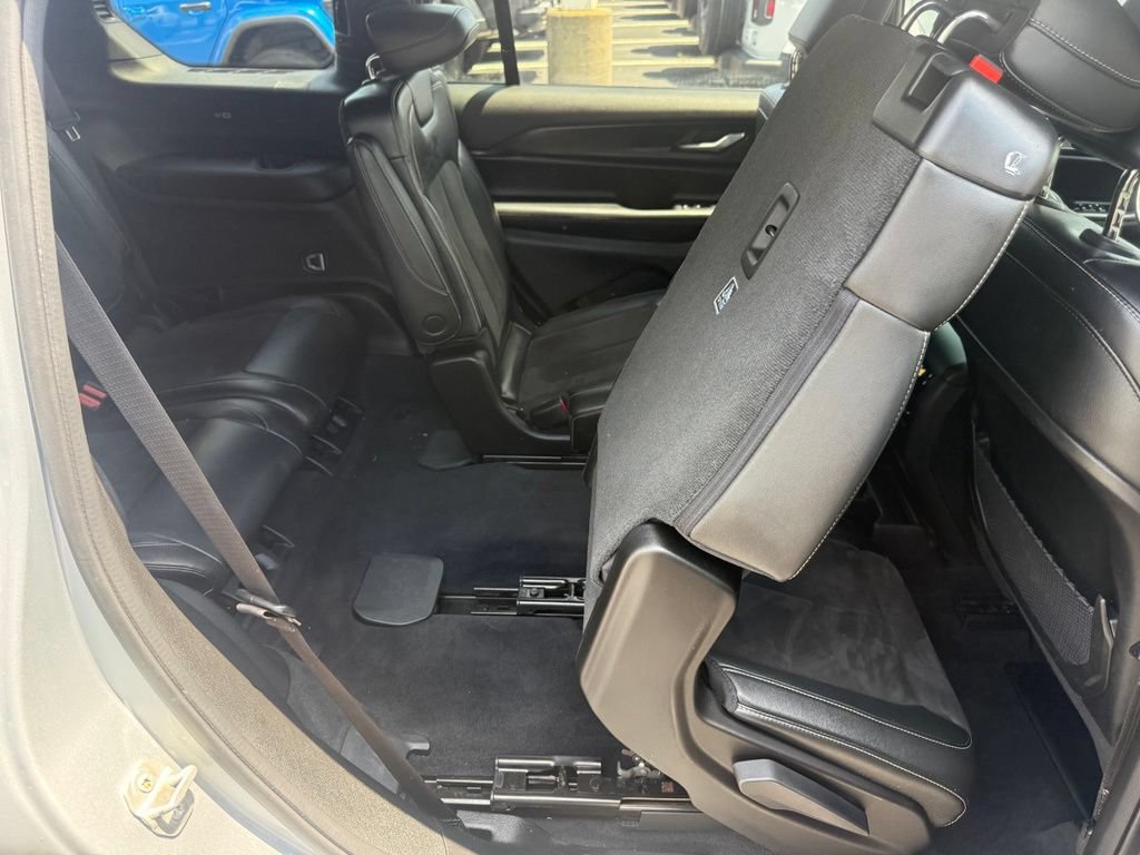 Certified 2024 Jeep Grand Cherokee L Altitude AWD/4WD image 53