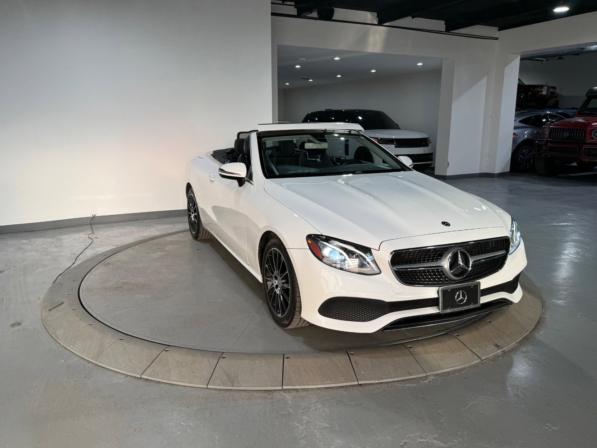 Used 2018 Mercedes-Benz E 400 4MATIC Cabriolet image 10