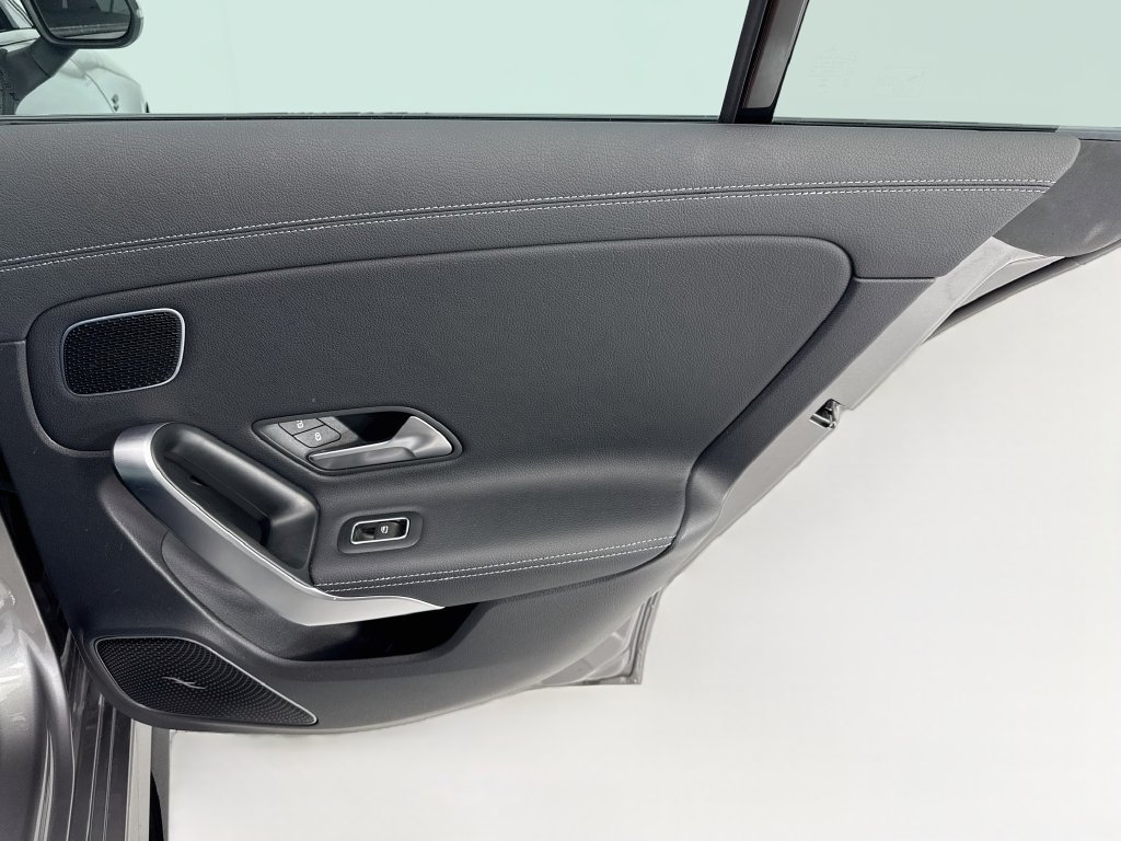 Certified 2023 Mercedes-Benz CLA 35 AMG 4MATIC image 25