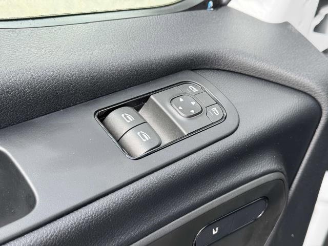 New 2025 Mercedes-Benz Sprinter 2500 image 21